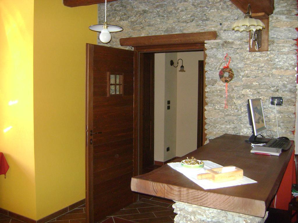 Agriturismo A Nostro Mizoun Ostana エクステリア 写真