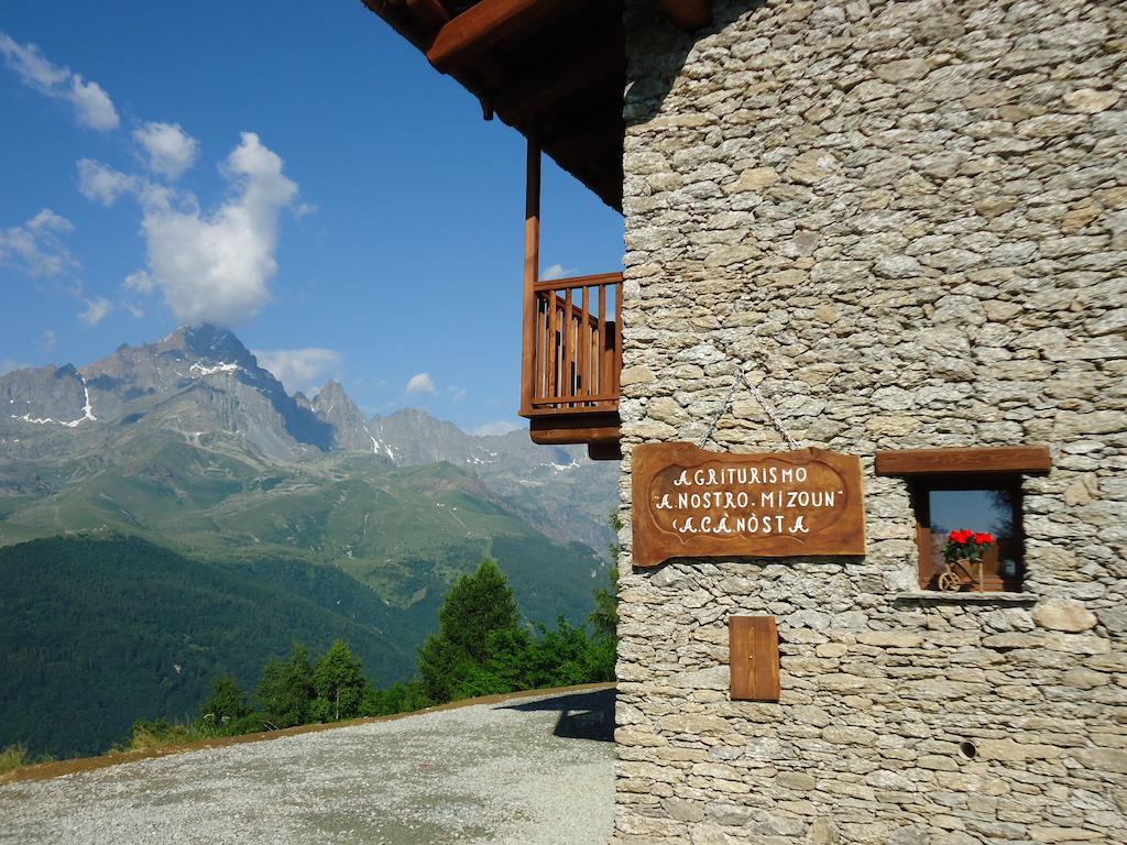 Agriturismo A Nostro Mizoun Ostana エクステリア 写真