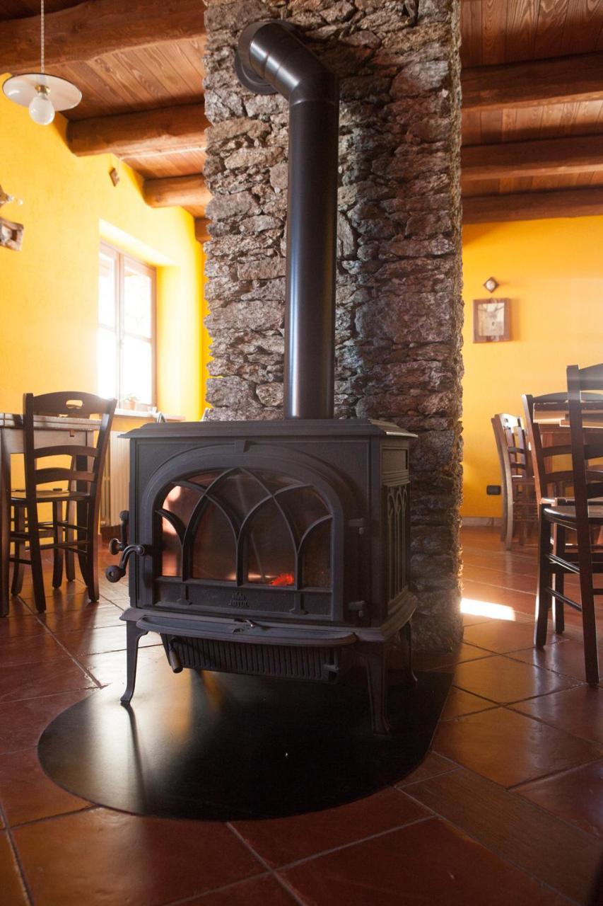 Agriturismo A Nostro Mizoun Ostana エクステリア 写真